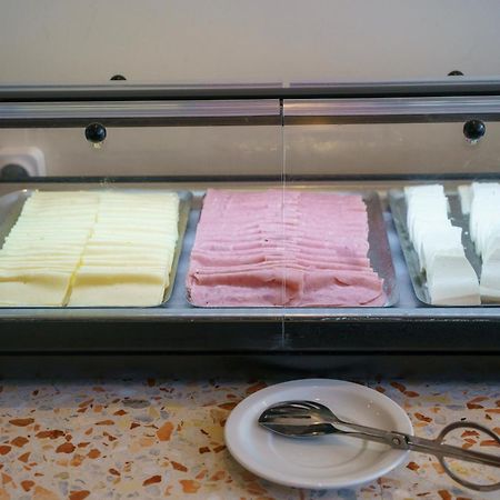 蒙特马尔酒店 拉哥斯 外观 照片